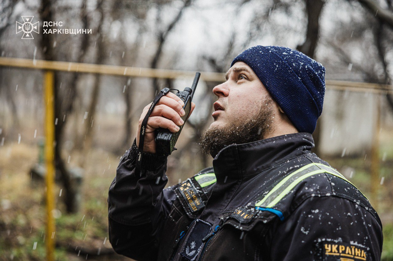 Рятувальні роботи після обстрілів у Харкові