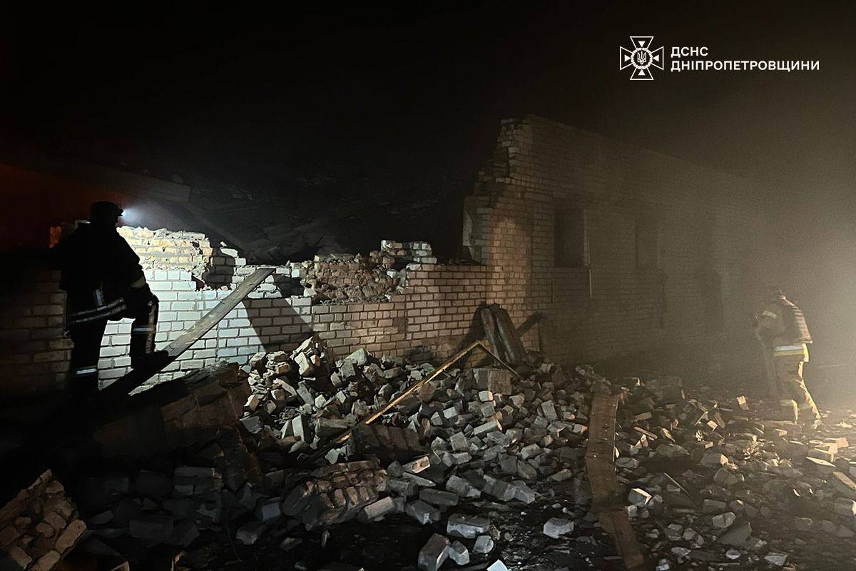 Обстріли Дніпропетровщини увечері та вночі