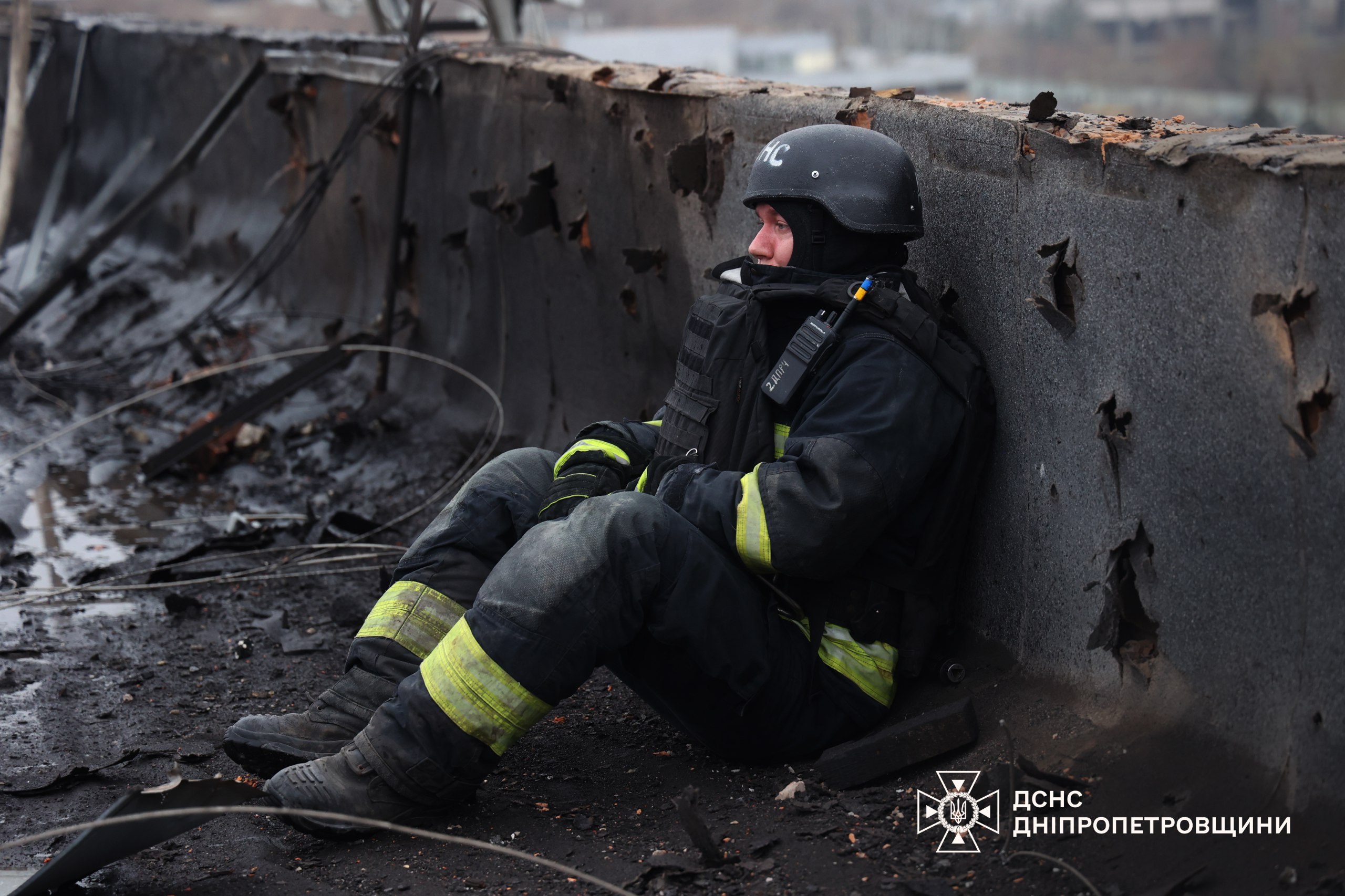 Український рятувальник: фото тижня