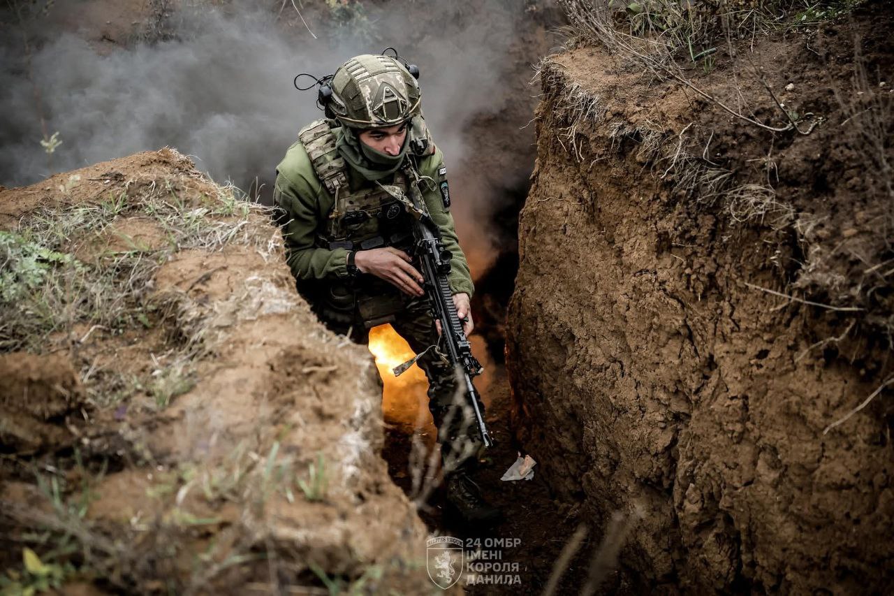 Оперативна інформація щодо бойових дій за добу
