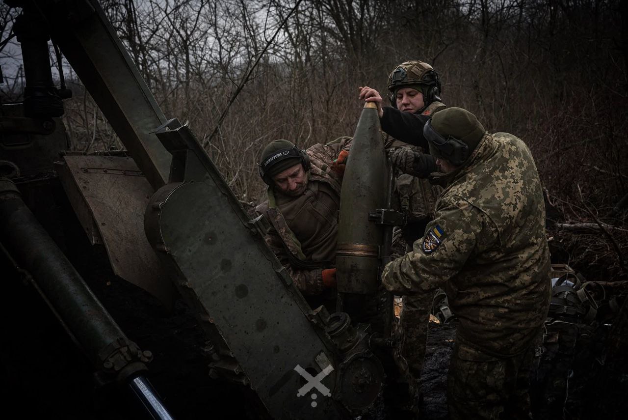 Оперативна інформація з фронту станом на 16:00