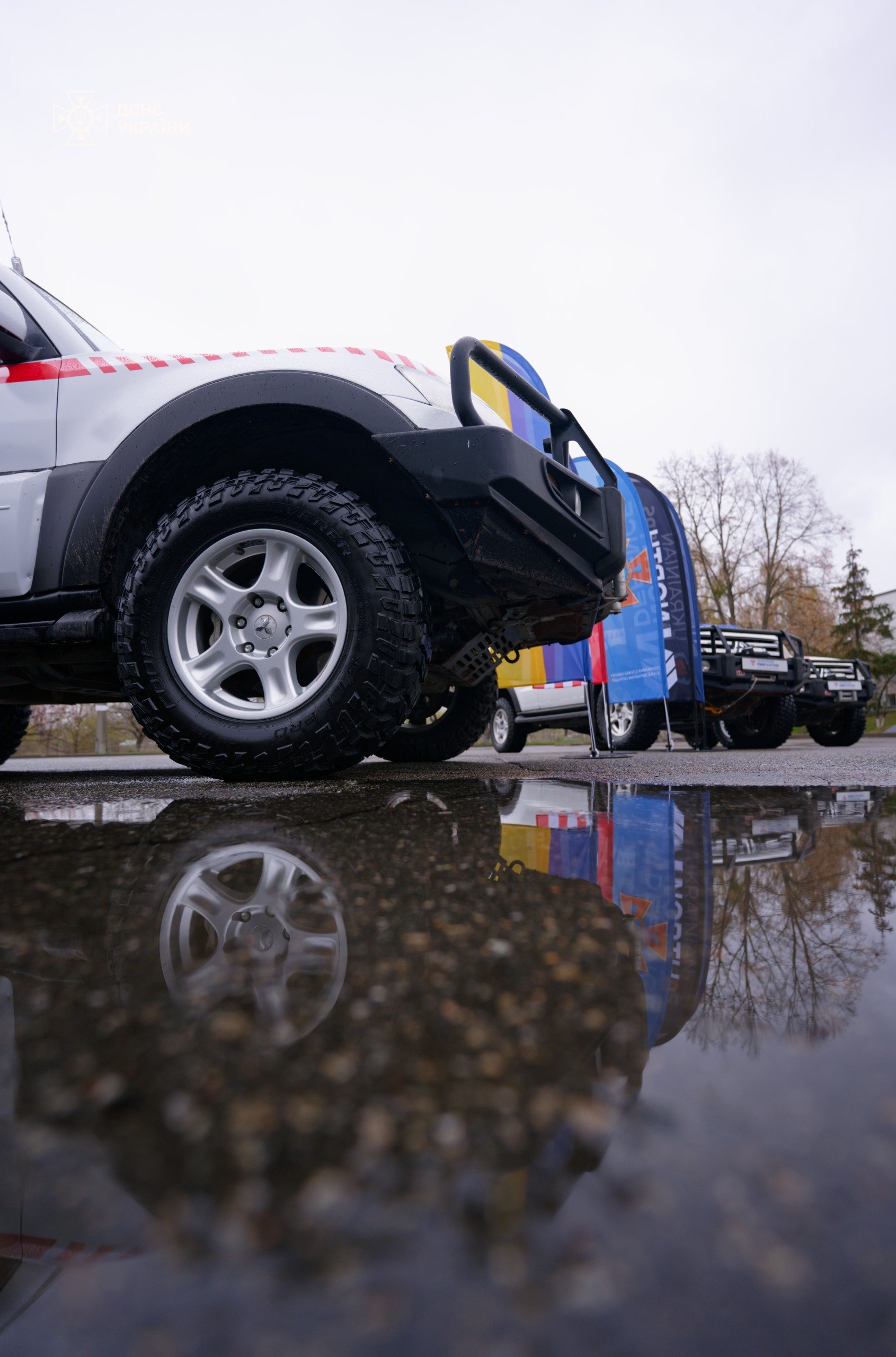 ДСНС України отримала 4 броньовані автомобілі