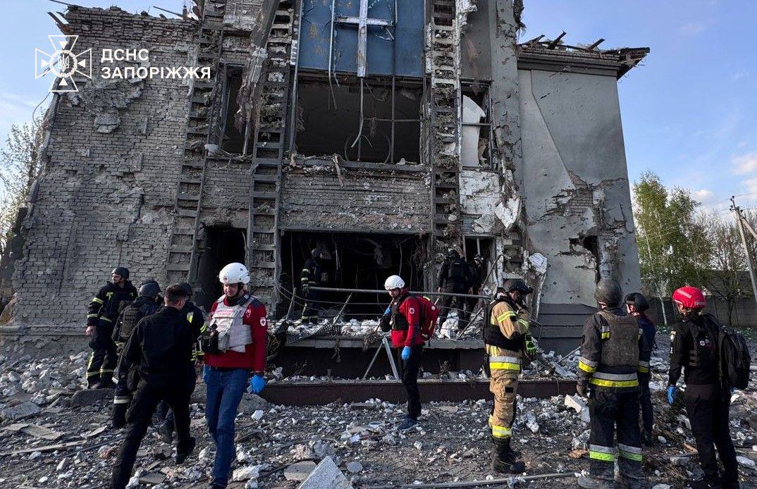 Авіаудар по Запоріжжю: загибла одна, троє травмованих