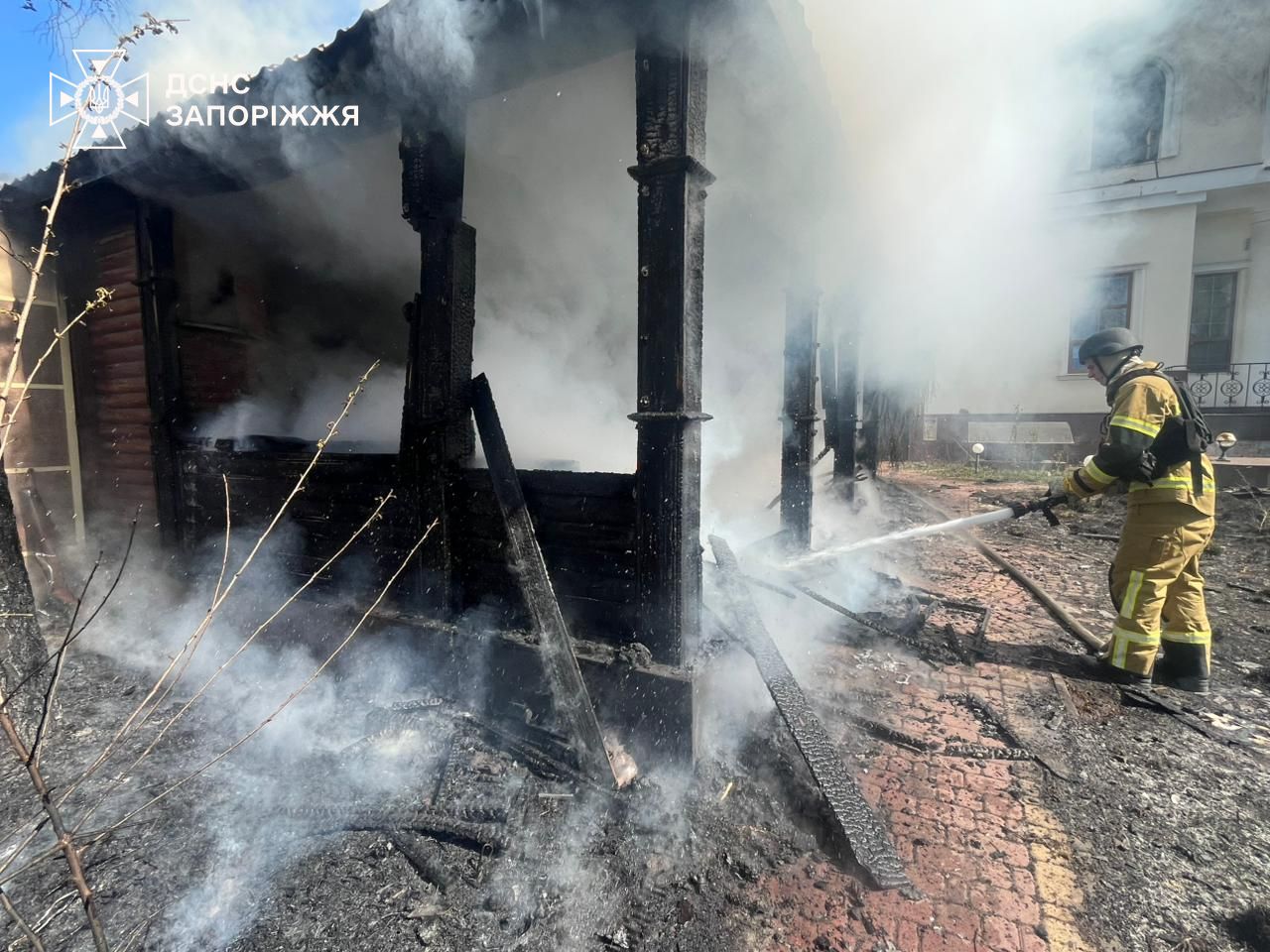 Удар безпілотниками по Запоріжжю: двоє травмовані