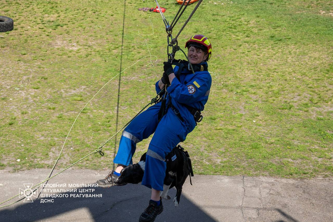 ДСНС відпрацювали верхолазну підготовку