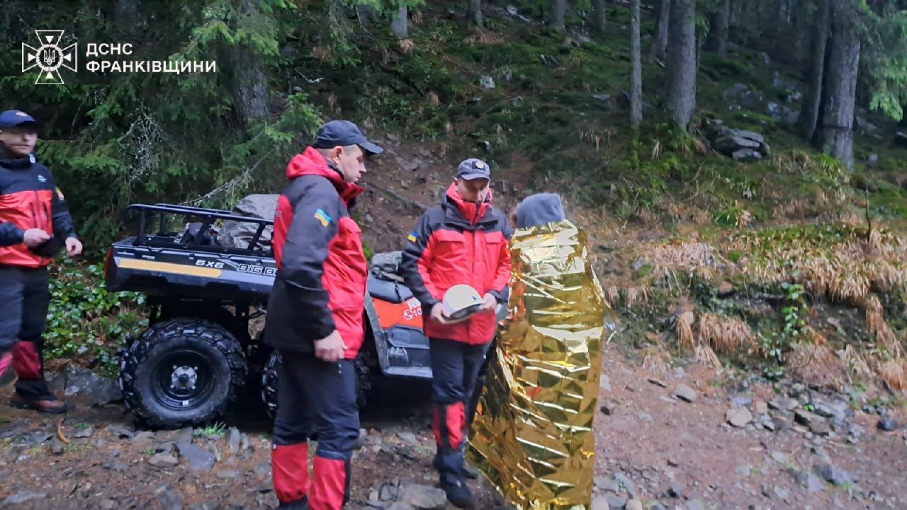 Рятувальники знайшли 16-річного підлітка на Хом’як