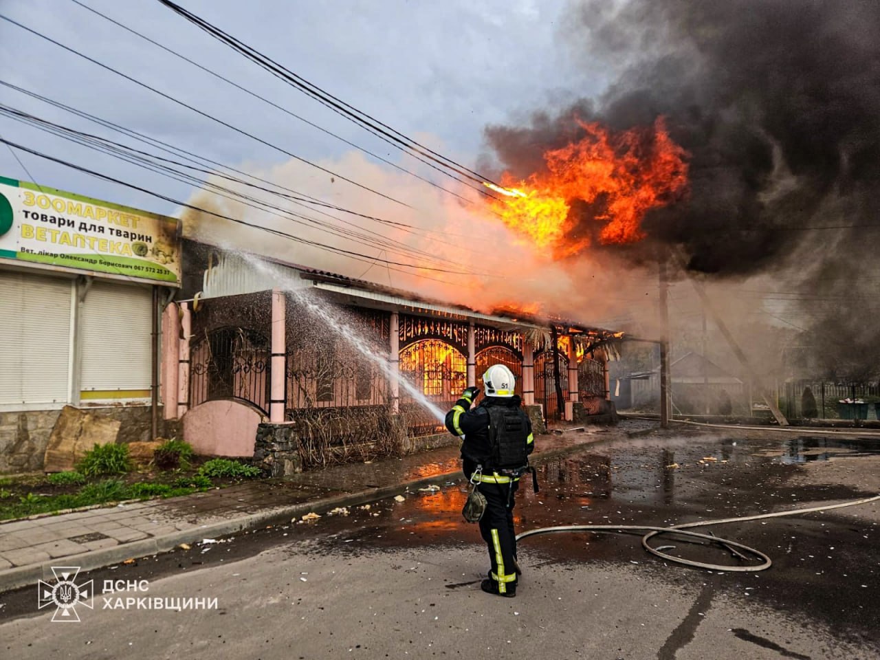 11 людей постраждали внаслідок атаки дронами на Богодухівський район