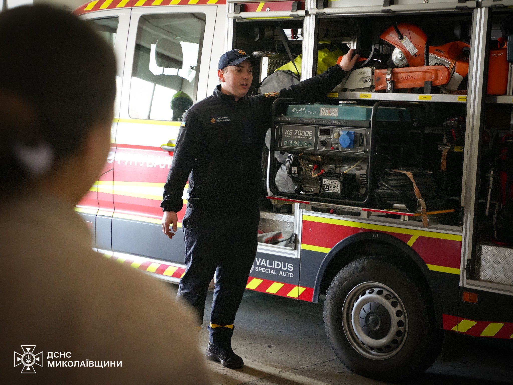 Діти оборонців України завітали на екскурсію до рятувальників Миколаївщини