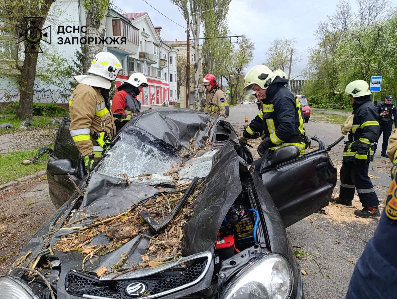 МВС: ліквідація наслідків негоди та знеструмлень