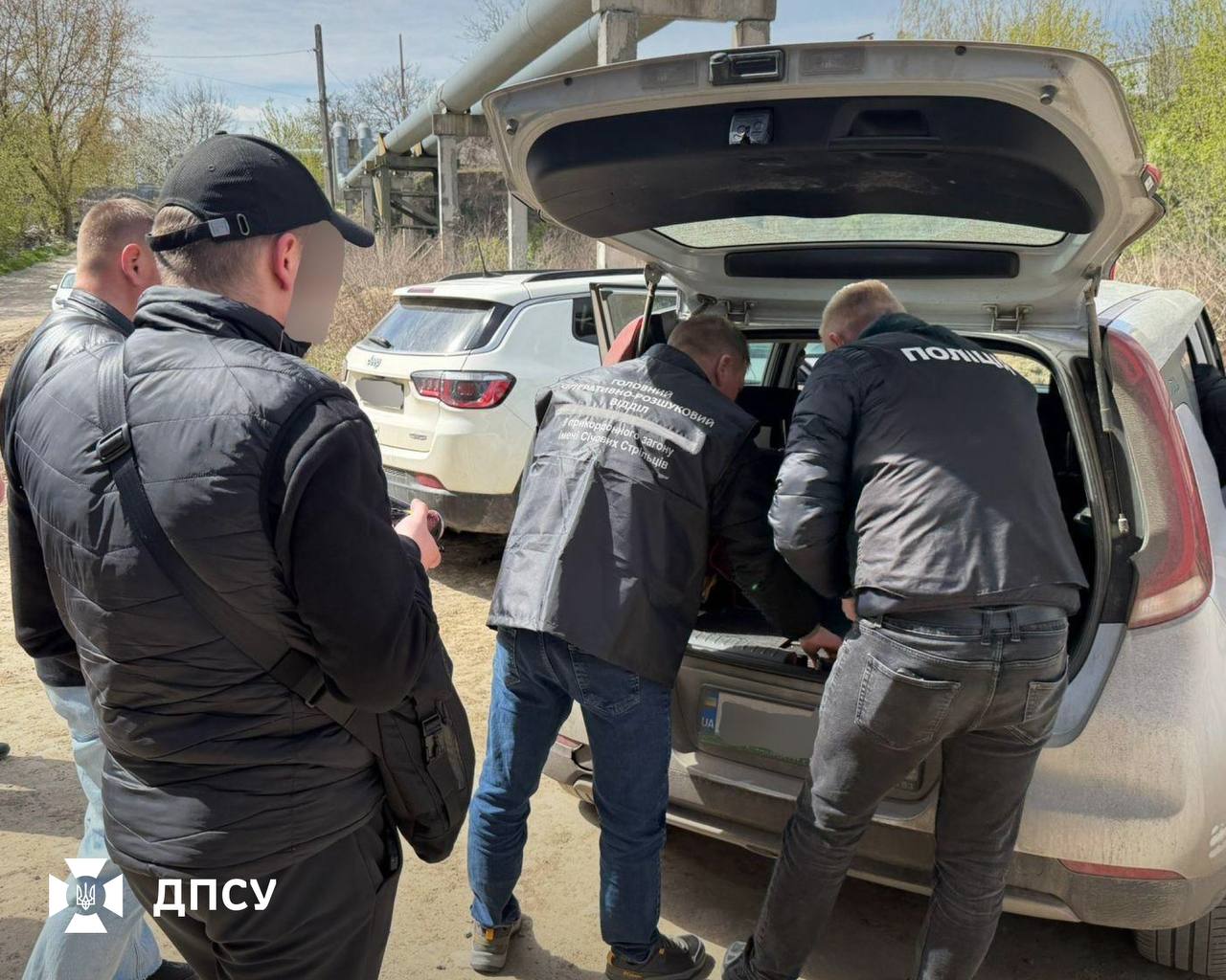 Три схеми переправлення порушників на Житомирщині