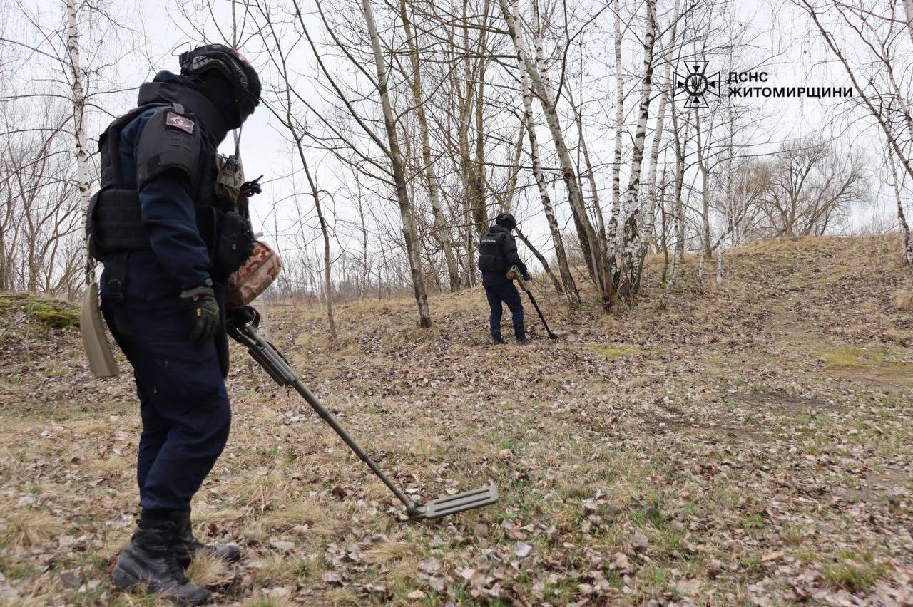 ДСНС: сапери продовжують розміновувати деокуповані території
