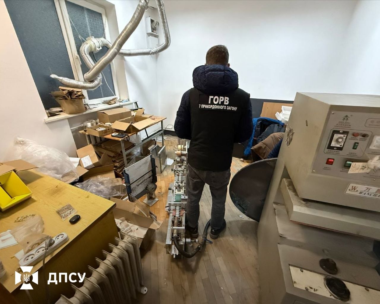 Держприкордонслужба припинила контрафактні батарейки