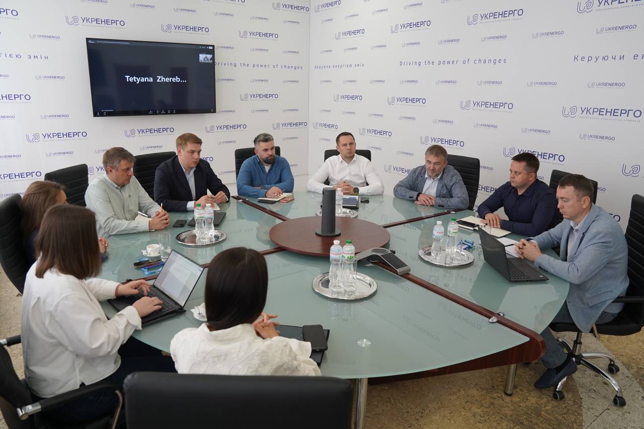 Підготовка до опалювального сезону: приєднання та борги «Укренерго»
