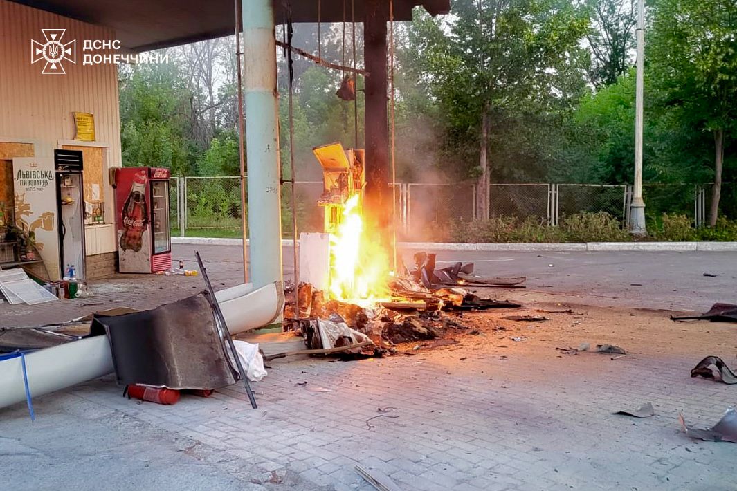 Російські БпЛА атакували медзаклад у Слов'янську