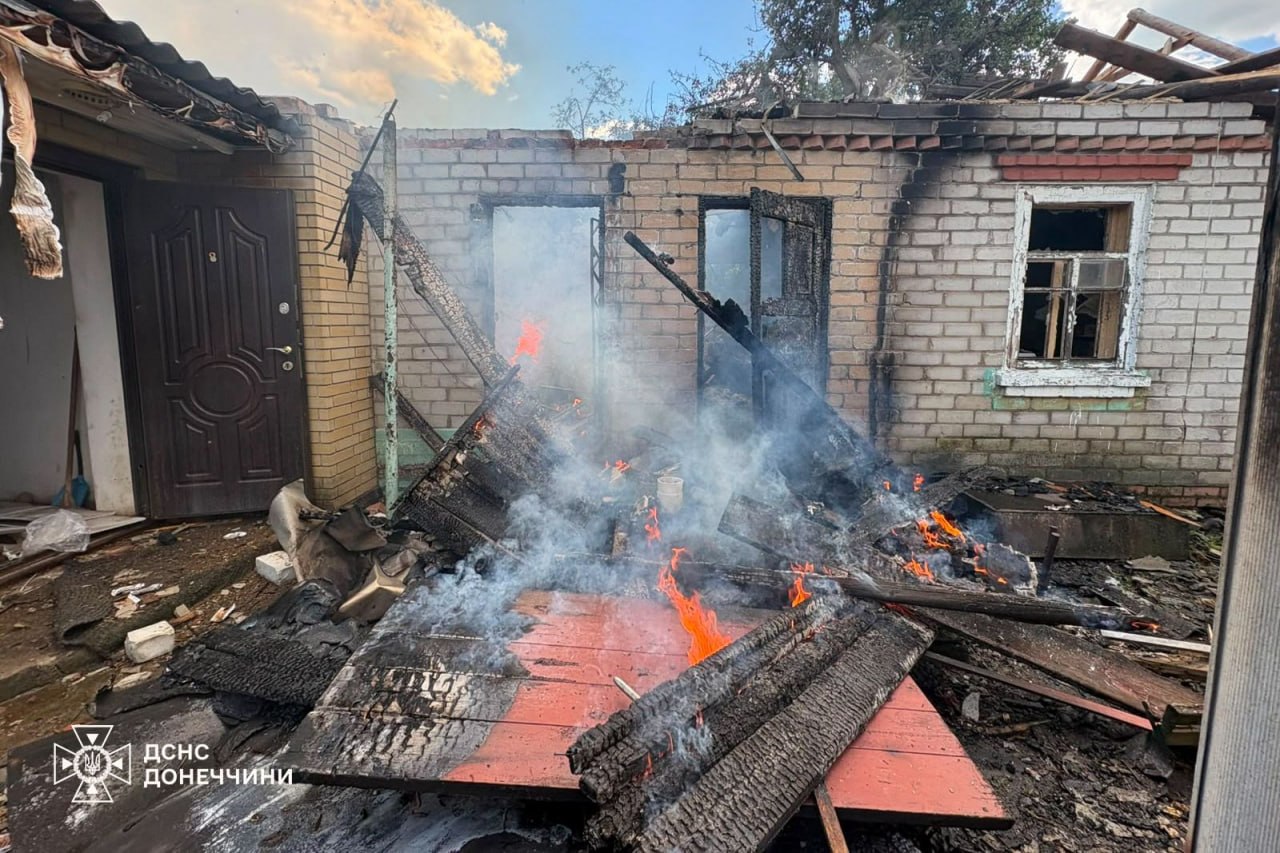 Донеччина: поранено трьох людей, ліквідували пожежі