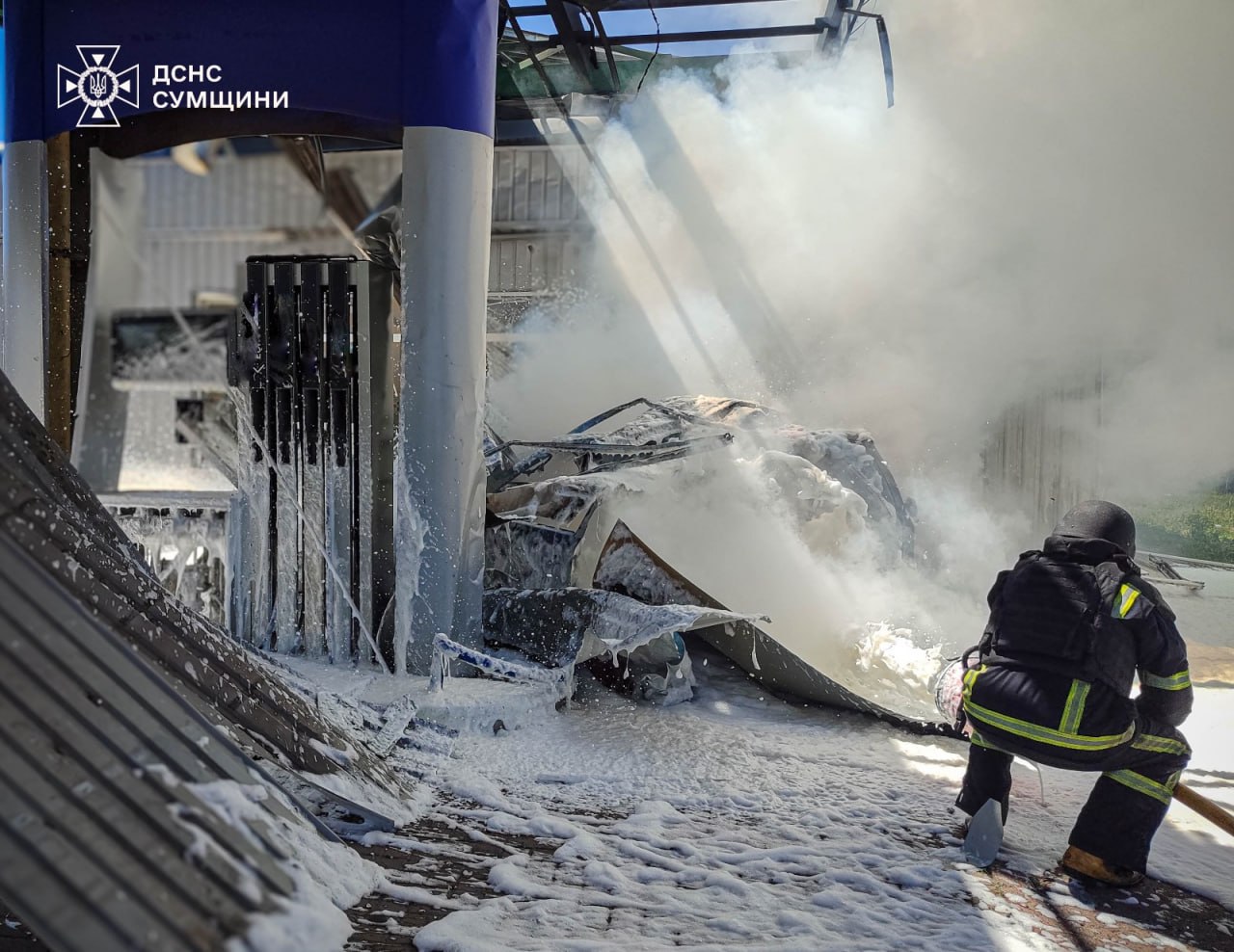 Рятувальники Сумщини ліквідовували наслідки атак