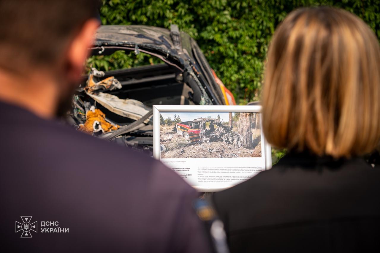 ДСНС отримала понад 20 одиниць техніки від Німеччини