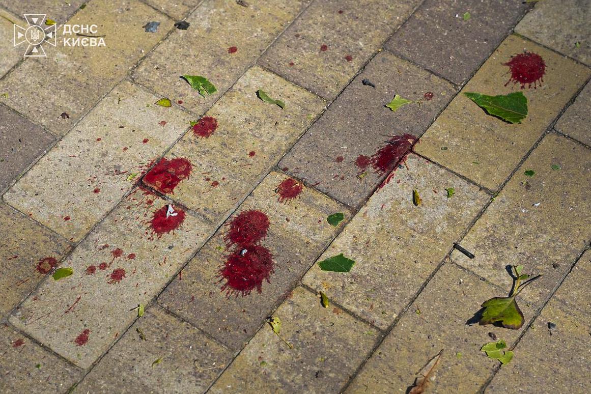 Київ: 2-річна дитина загинула внаслідок атаки