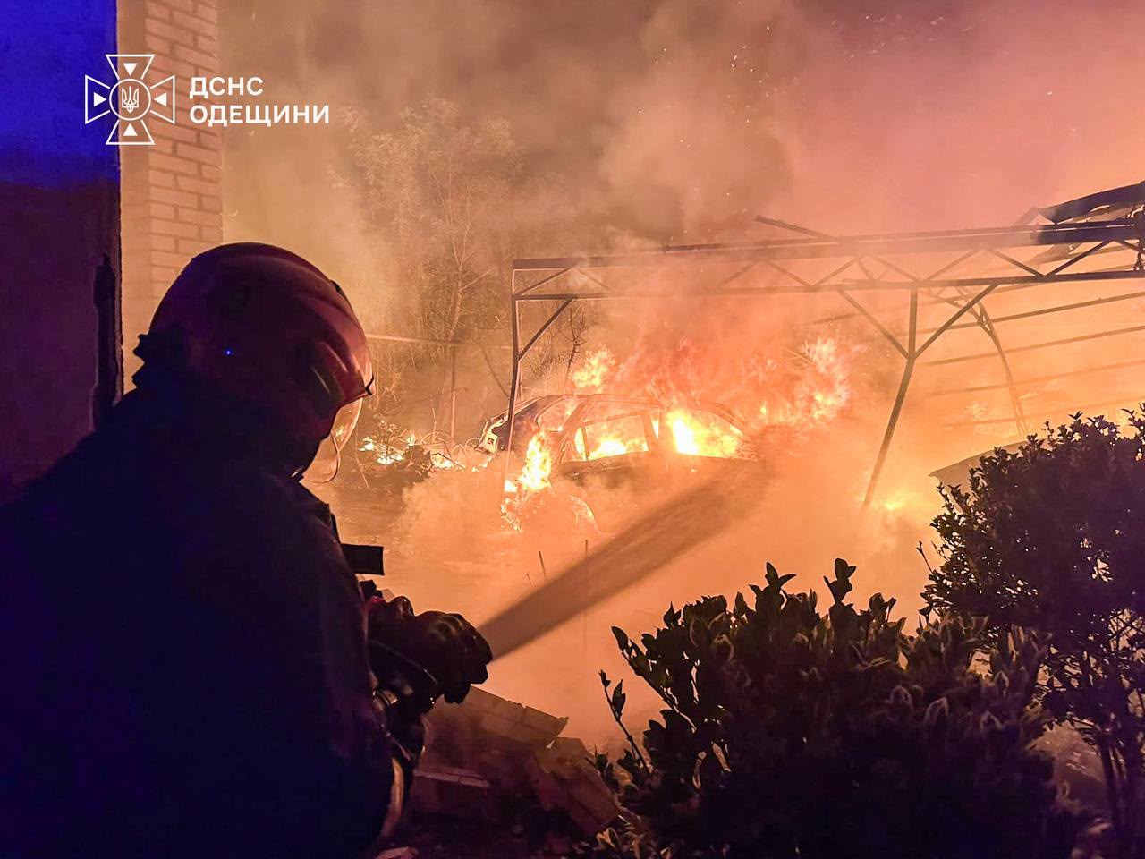 Одещина: рятувальники ліквідували наслідки атаки