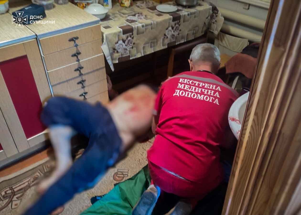 Удар росіян по житловому сектору в Сумах