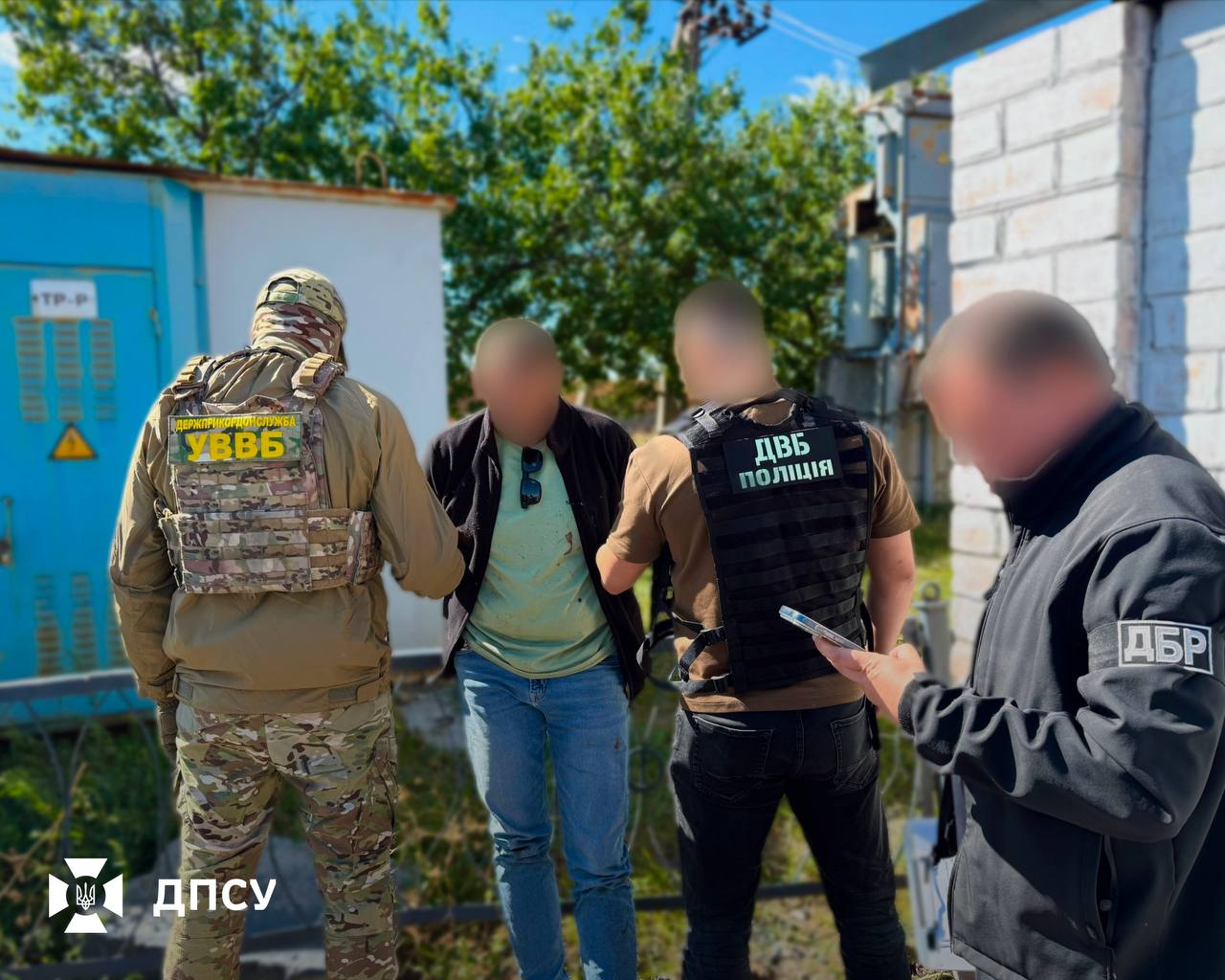 Схема незаконного виїзду військових до ЄС