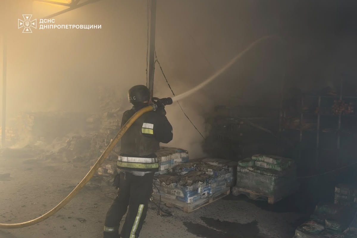 Дніпропетровщина: 3 людини постраждали внаслідок атак