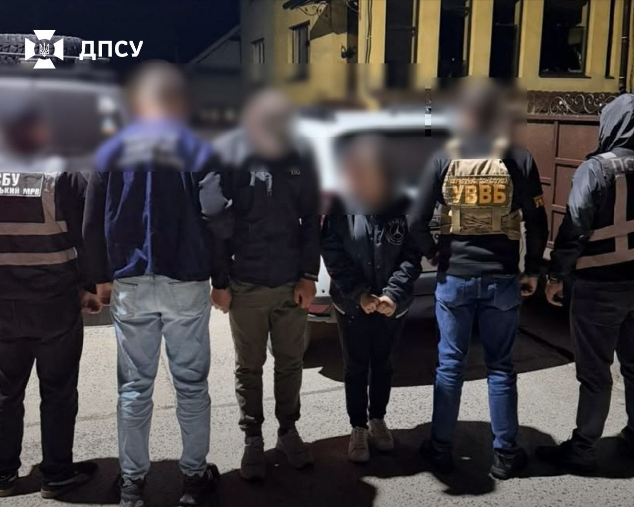 Прикордонники затримали переправницю за $3 000