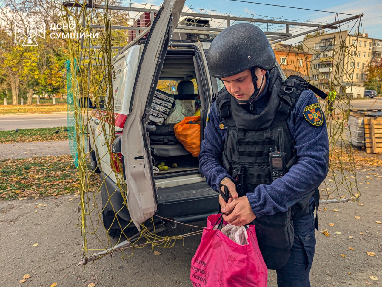 Евакуація двох жінок з Ямпільської громади