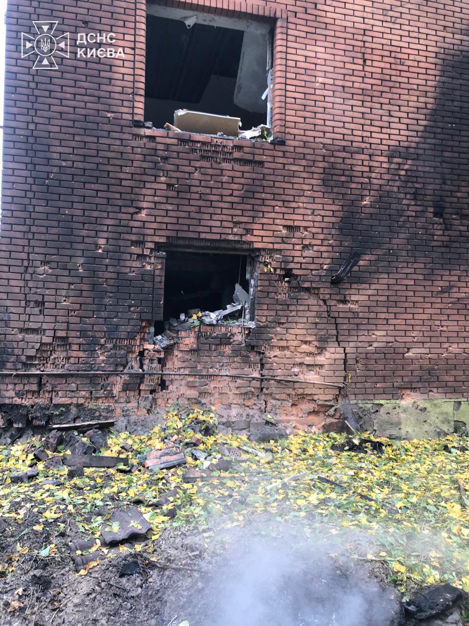 Одна людина постраждала внаслідок атаки в Києві