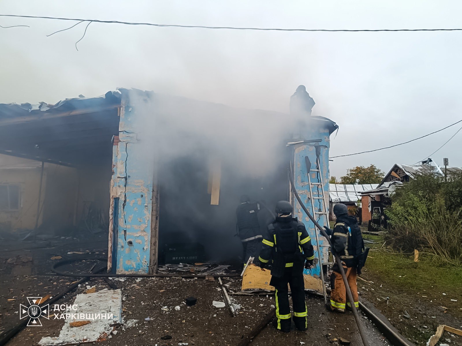 Троє постраждали в Ізюмі через авіаудари